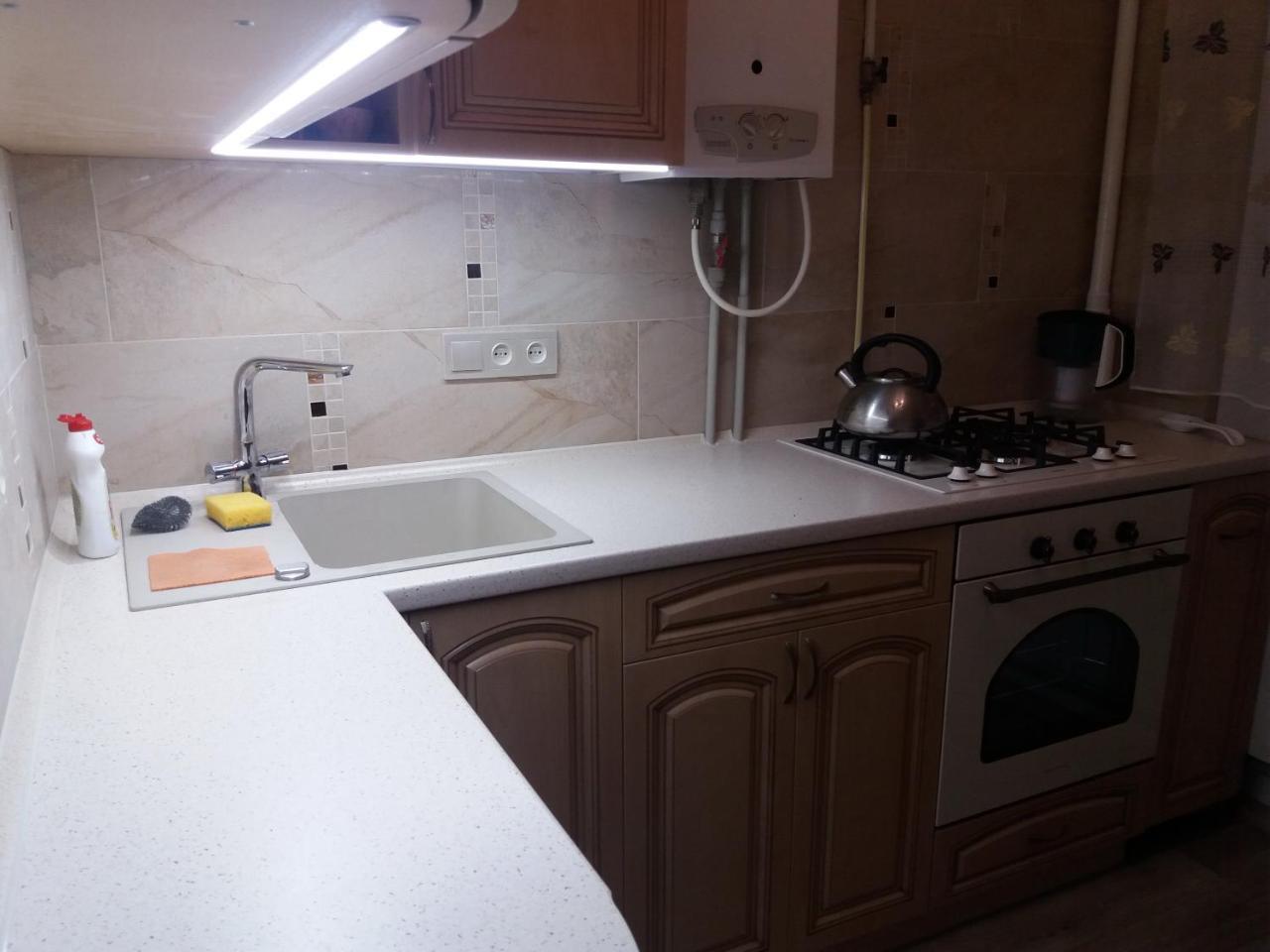 Сozy Appartment Near Metro Station "23 Avgusta" Charkiv Exteriör bild