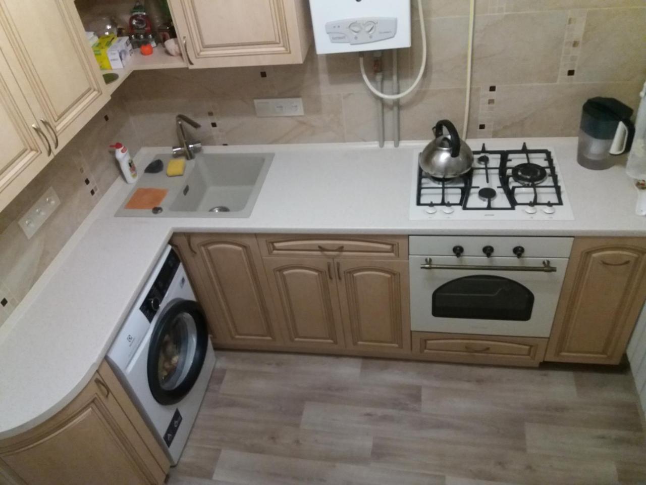 Сozy Appartment Near Metro Station "23 Avgusta" Charkiv Exteriör bild