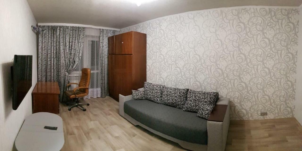 Сozy Appartment Near Metro Station "23 Avgusta" Charkiv Exteriör bild