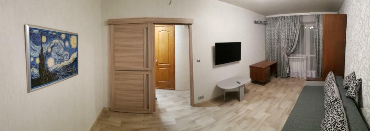 Сozy Appartment Near Metro Station "23 Avgusta" Charkiv Exteriör bild